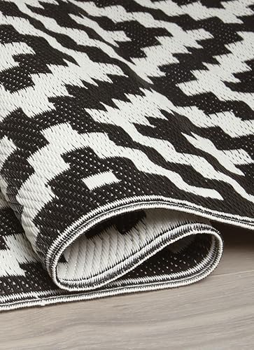 FH Home Outdoor Camping Rug - Waterproof, Fade Resistant, Reversible - Premium Recycled Plastic - Geometric - Patio, Deck, Sunroom, RV - Aztec - Black & White - 5 x 8 ft Foldable - color: Aztec - Black & White, size: 5' x 8' (Rectangular)